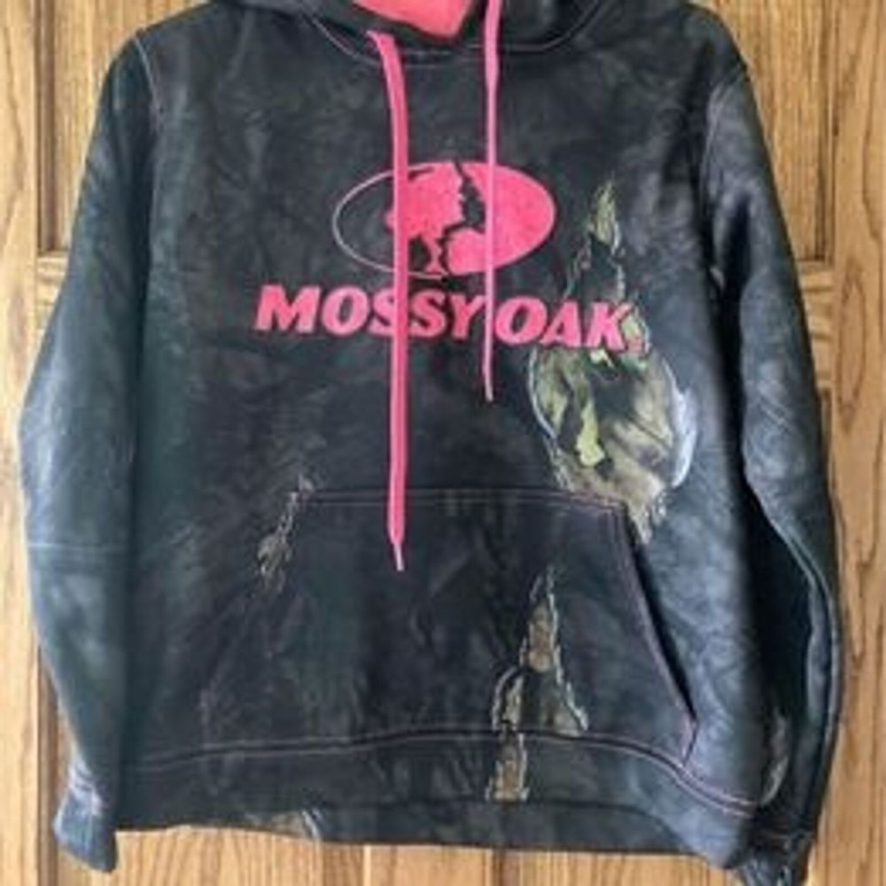 Mossy oak Women's camo RealTree Sweatshirt Size medium